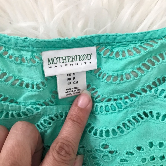 Motherhood Maternity Teal Eyelet Top Small - Picture 3 of 5